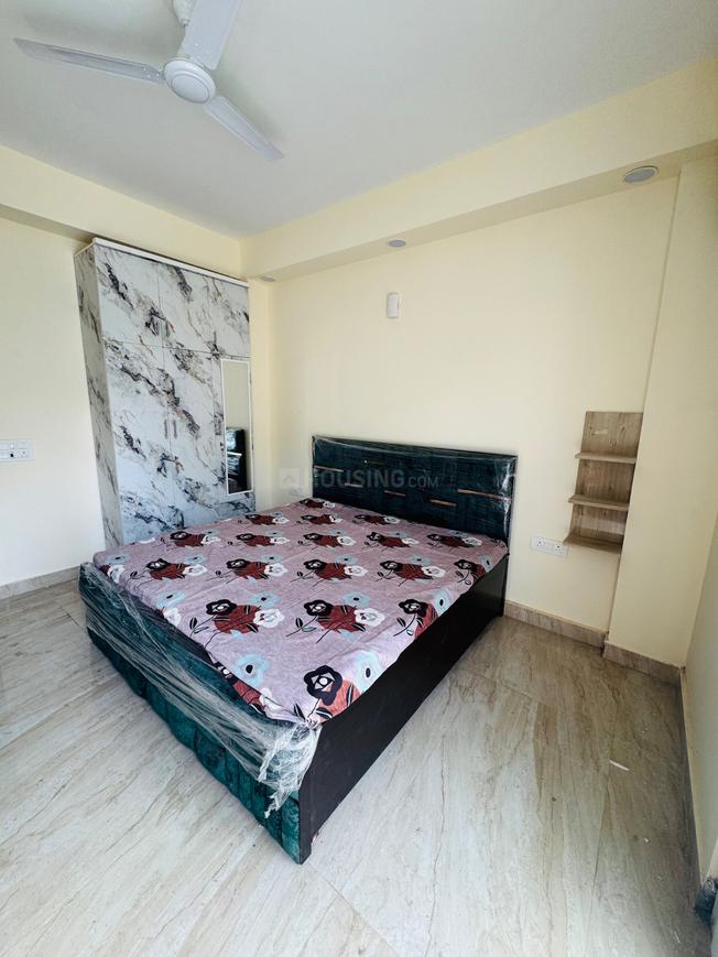 1 BHK for rent in Sushant Lok Phase 1, Gurugram — 350 sq.ft