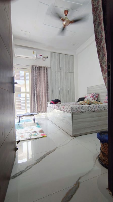 2 BHK for rent in Bhondsi, Gurugram — semi-furnished — 100 sq.ft
