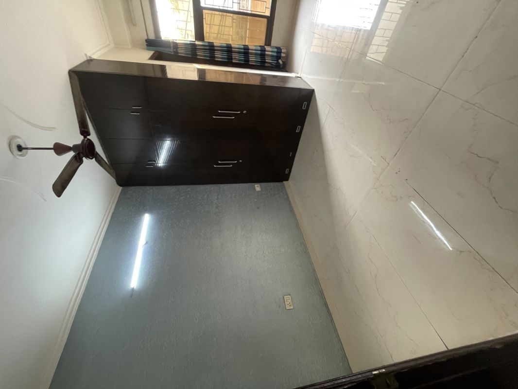 2 BHK for rent in Dayanand Colony, Gurugram — semi-furnished — 900 sq.ft — Divya Flat Dayanand Colony