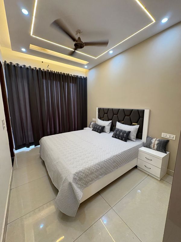 2 BHK for rent in Dlf Cyber City, Gurugram — unfurnished — 1500 sq.ft