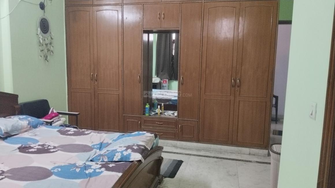 2 BHK for rent in DLF Phase 2, Gurugram — 1800 sq.ft