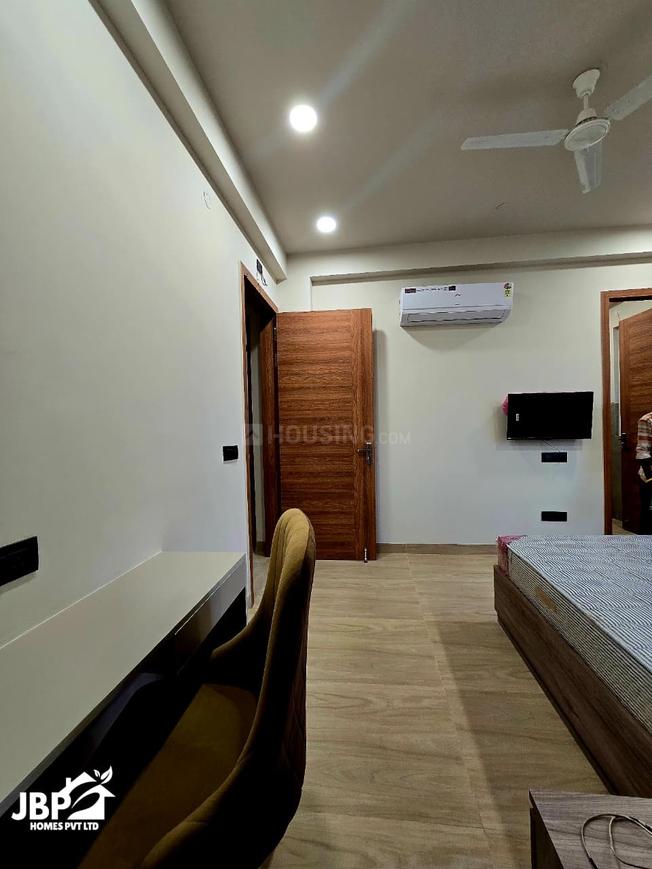 2 BHK for rent in DLF Phase 2, Gurugram — 1200 sq.ft — DLF Chisholm Apartments