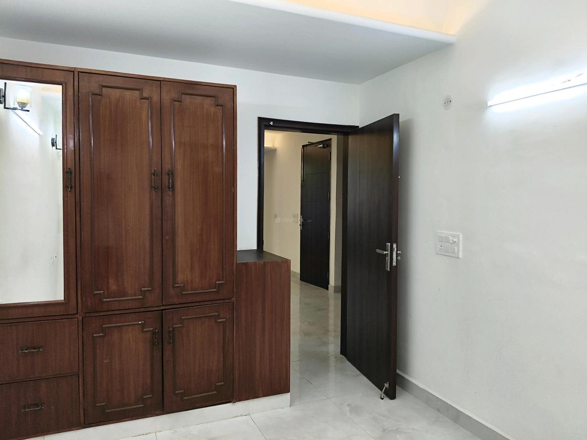 2 BHK for rent in DLF Phase 3, Gurugram — 1600 sq.ft — DLF Pink Town House