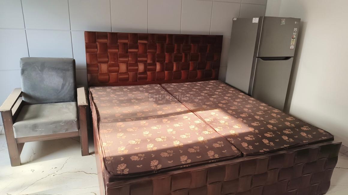 2 BHK for rent in DLF Phase 3, Gurugram — 2200 sq.ft
