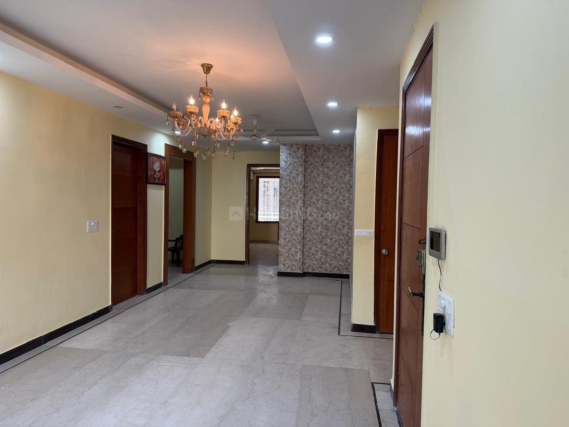 2 BHK for rent in DLF Phase 4, Gurugram — semi-furnished — 1420 sq.ft