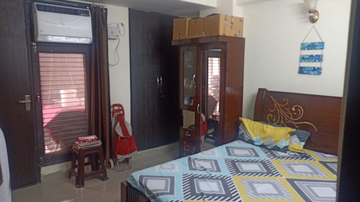 2 BHK for rent in Dlf Phase I, Gurugram — unfurnished — 150 sq.ft