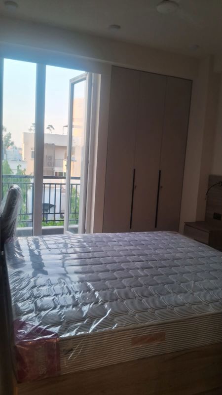 2 BHK for rent in Dlf Phase ii, Gurugram — furnished — 1012 sq.ft — DLF Building 10
