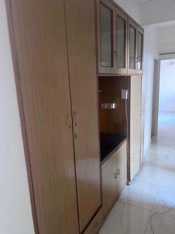 2 BHK for rent in Dlf Phase V, Gurugram — semi-furnished — 964 sq.ft — DLF The Princeton Estate