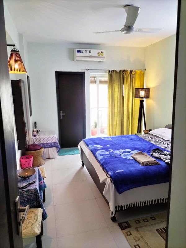 2 BHK for rent in Dlf Phase V, Gurugram — furnished — 300 sq.ft