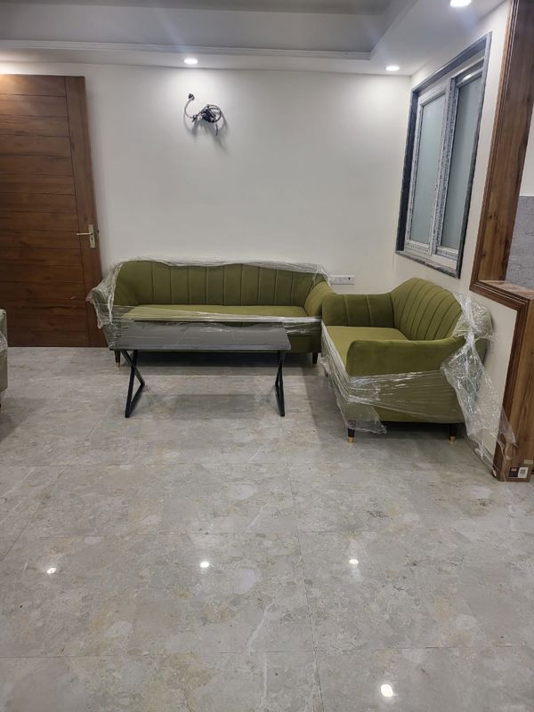 2 BHK for rent in Dlf Phase V, Gurugram — furnished — 1600 sq.ft
