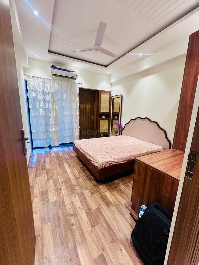 2 BHK for rent in Gwal Pahari, Gurugram — 1030 sq.ft — Suncity Vatsal Valley Independent Floors