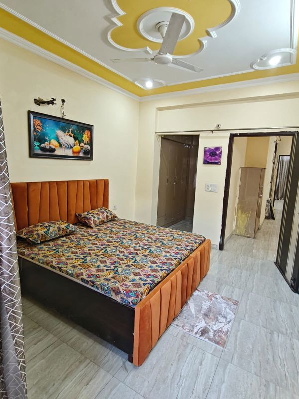 2 BHK for rent in Mayfield Garden, Gurugram — furnished — 1100 sq.ft