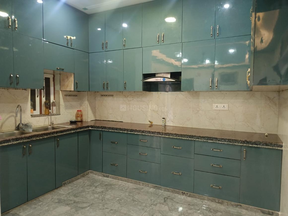 2 BHK for rent in Mayfield Garden, Gurugram — semi-furnished — 1550 sq.ft — Mayfield Garden Luxury Floors