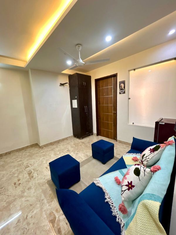 2 BHK for rent in Medi City, Gurugram — furnished — 1100 sq.ft