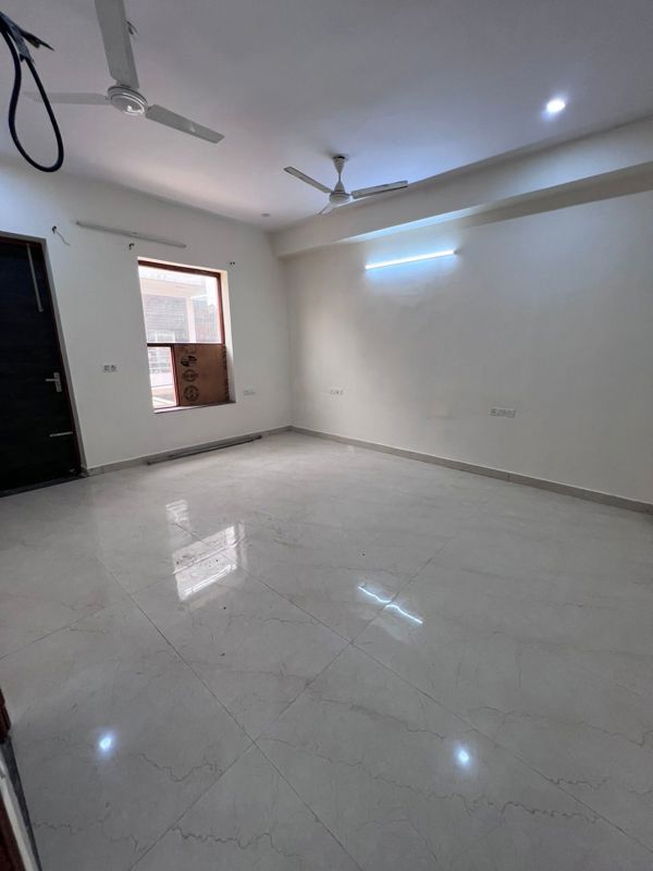 2 BHK for rent in Model Town, Gurugram — semi-furnished — 1650 sq.ft