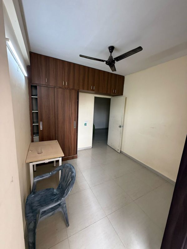 2 BHK for rent in New Palam Vihar Phase 2, Gurugram — semi-furnished — 650 sq.ft