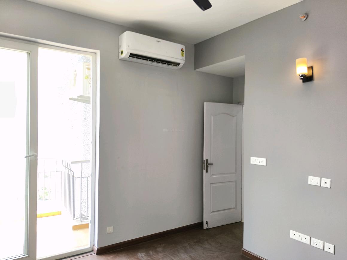 2 BHK for rent in Nurpur Jharsa, Gurugram — semi-furnished — 1180 sq.ft — Supertech Hues