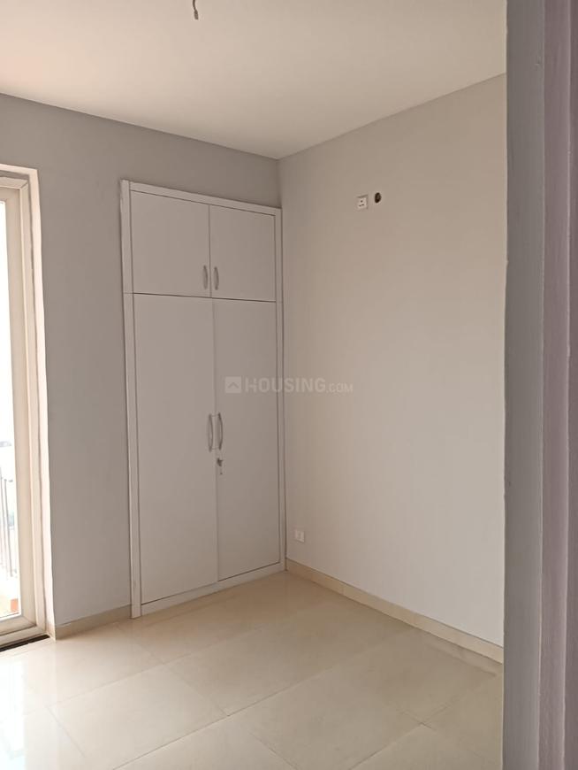 2 BHK for rent in Nurpur Jharsa, Gurugram — semi-furnished — 1180 sq.ft — Supertech Hues