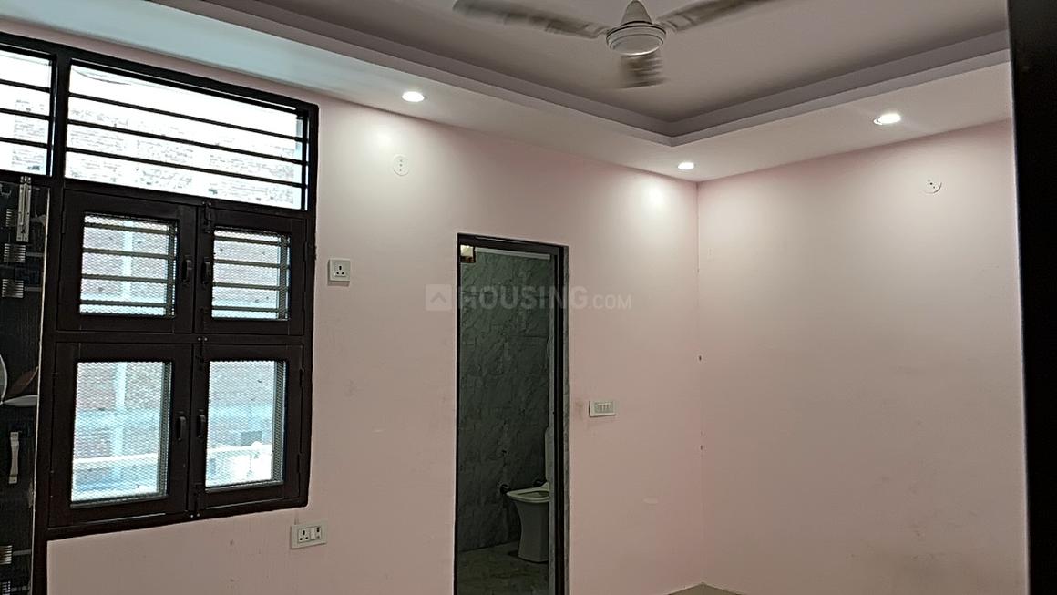2 BHK for rent in Palam Vihar Extension, Gurugram — semi-furnished — 900 sq.ft