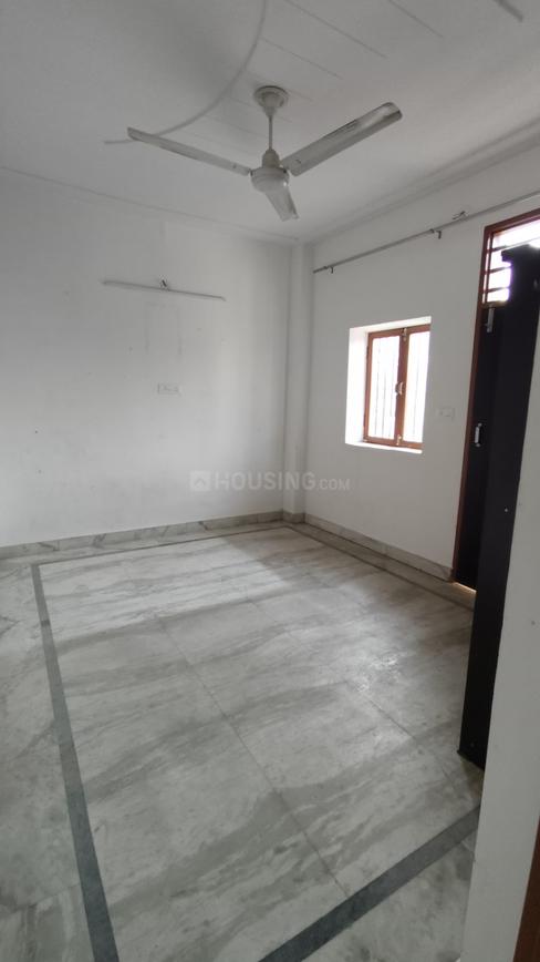 2 BHK for rent in Palam Vihar Extension, Gurugram — semi-furnished — 1100 sq.ft