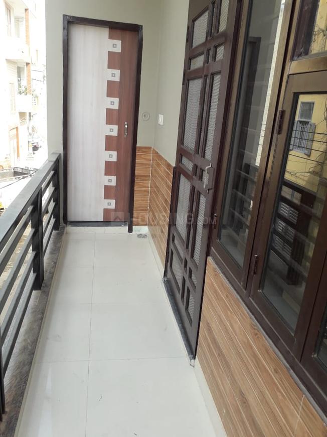 2 BHK for rent in Palam Vihar, Gurugram — semi-furnished — 650 sq.ft