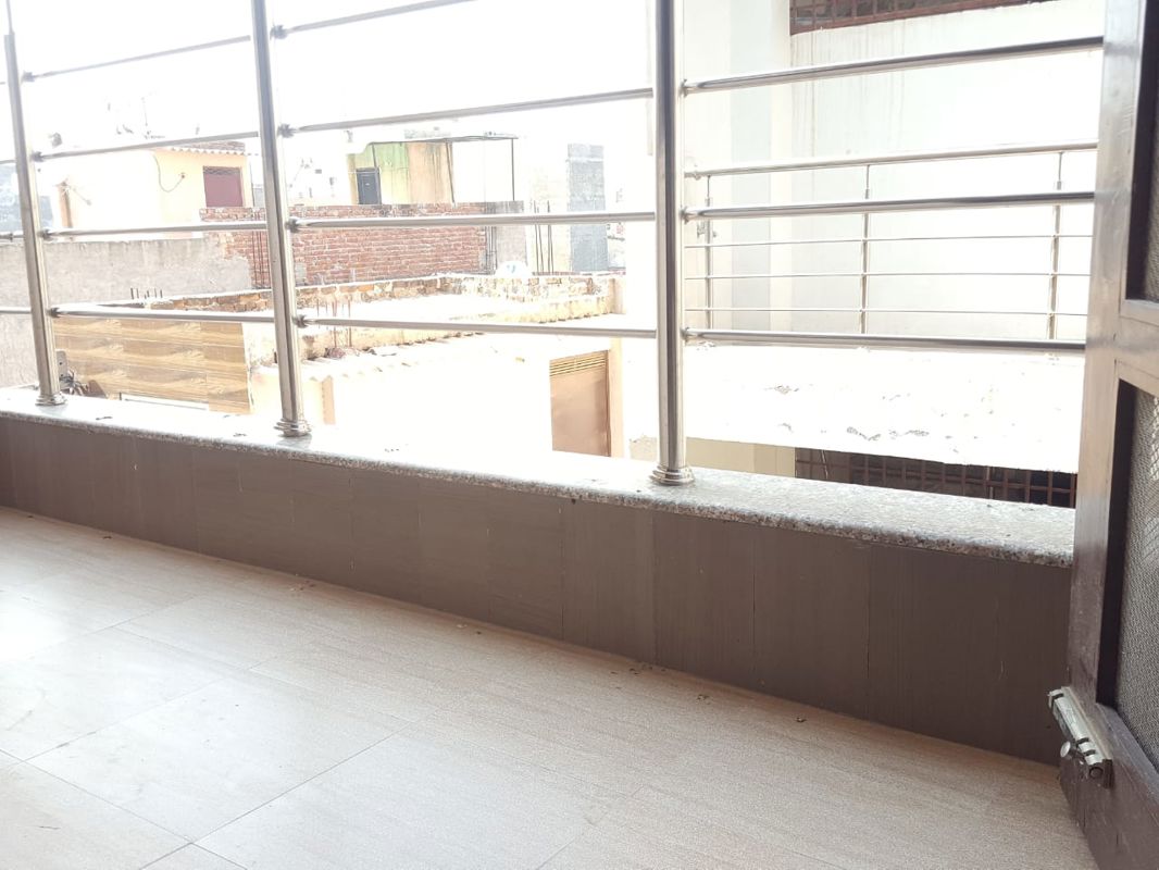 2 BHK for rent in Sector 1, Gurugram — semi-furnished — 1420 sq.ft