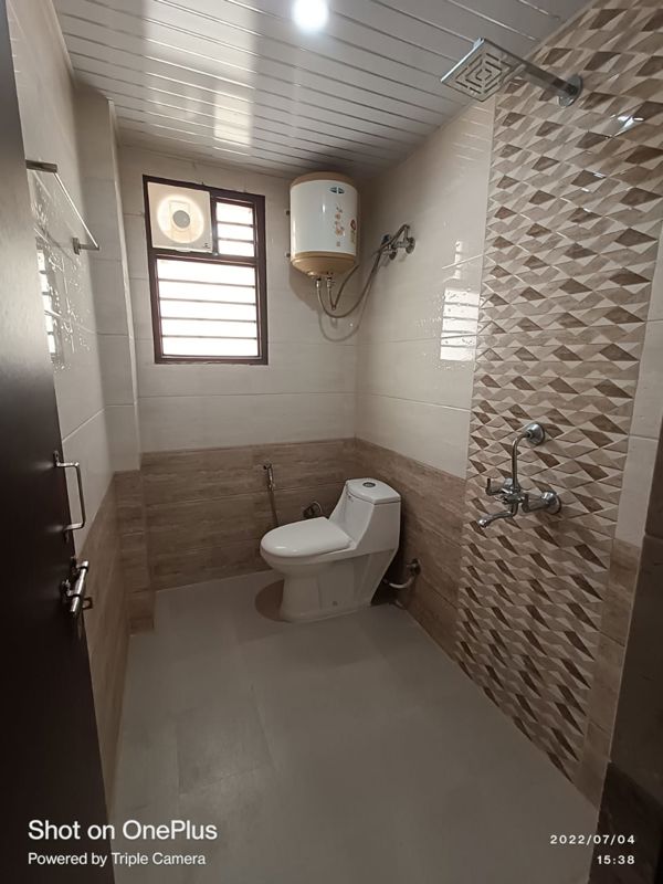 2 BHK for rent in Sector 1, Gurugram — semi-furnished — 950 sq.ft — Ansal Lemon Grove