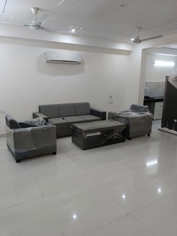 2 BHK for rent in Sector 10, Gurugram — semi-furnished — 1425 sq.ft