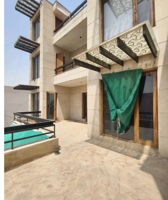 2 BHK for rent in Sector 10, Gurugram — furnished — 1780 sq.ft