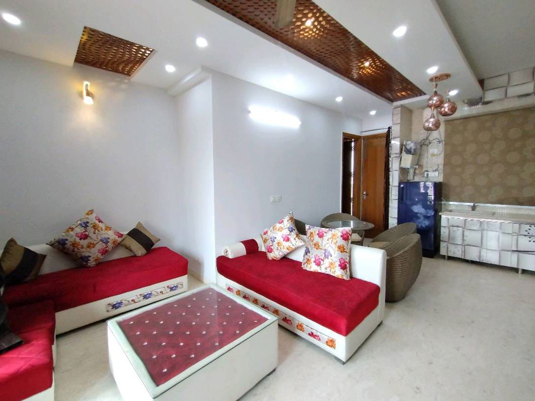 2 BHK for rent in Sector 10, Gurugram — furnished — 1800 sq.ft