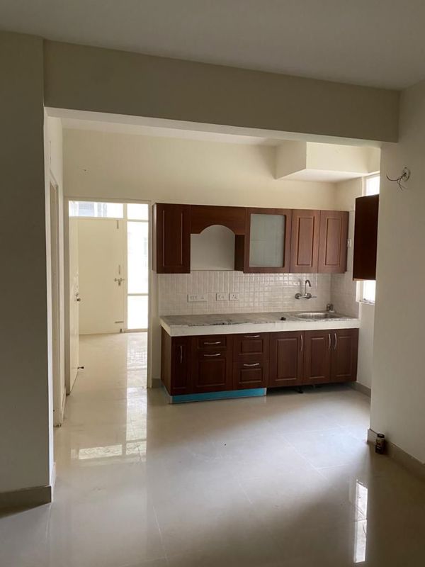 2 BHK for rent in Sector 102, Gurugram — semi-furnished — 632 sq.ft — Suncity Avenue 102