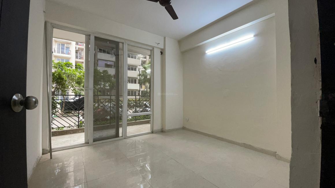 2 BHK for rent in Sector 103, Gurugram — unfurnished — 900 sq.ft — Signature Global Grand IVA