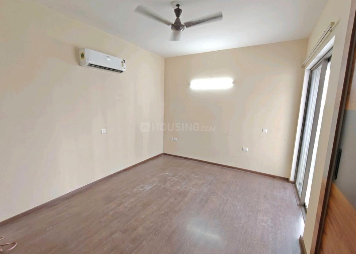 2 BHK for rent in Sector 106, Gurugram — semi-furnished — 1384 sq.ft — Paras Dews