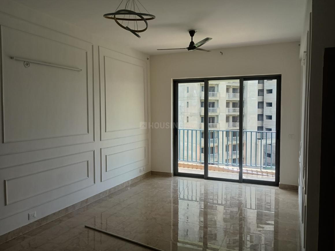 2 BHK for rent in Sector 106, Gurugram — semi-furnished — 1380 sq.ft — Paras Dews