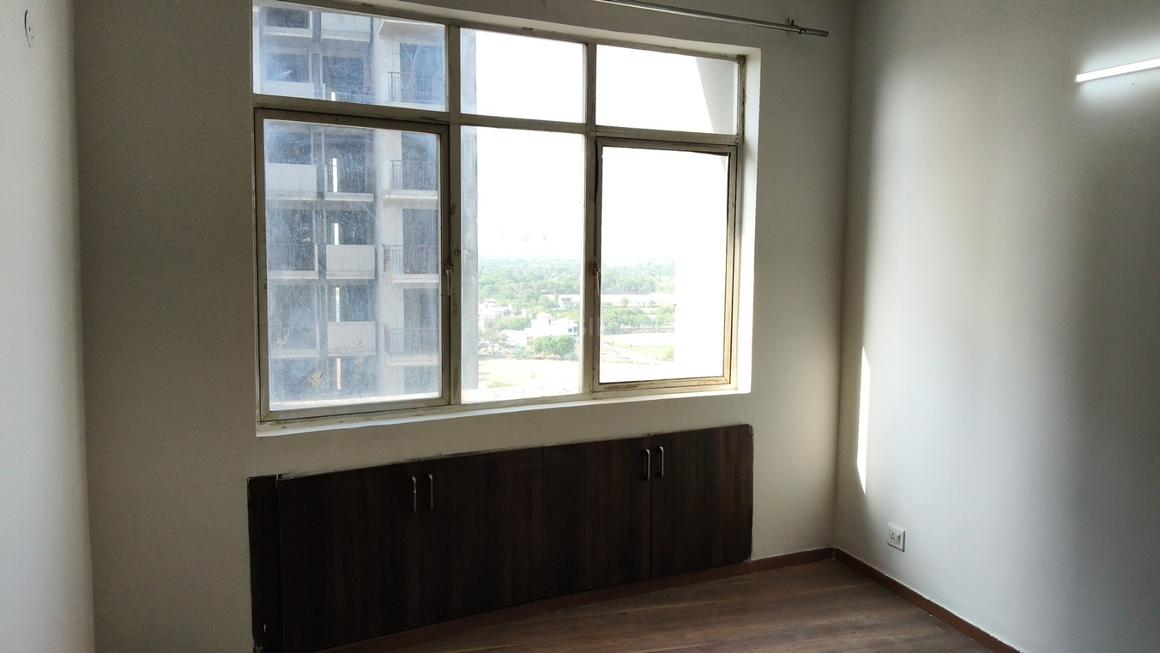 2 BHK for rent in Sector 108, Gurugram — semi-furnished — 1450 sq.ft — Raheja Vedaanta