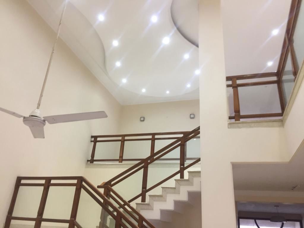 2 BHK for rent in Sector 10a, Gurugram — semi-furnished — 200 sq.ft