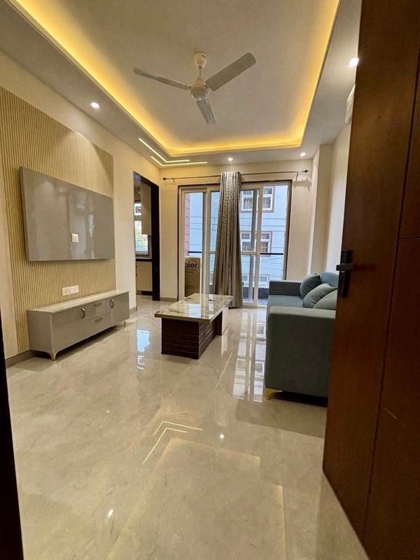2 BHK for rent in Sector 110a, Gurugram — semi-furnished — 990 sq.ft — Mahindra Aura