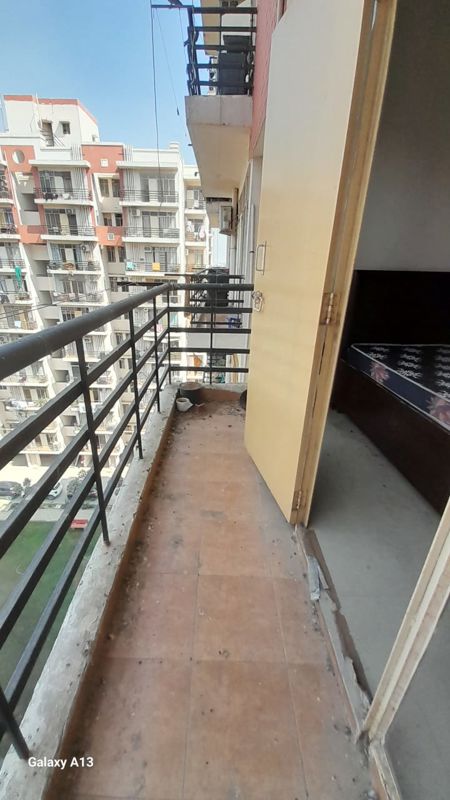 2 BHK for rent in Sector 111, Gurugram — semi-furnished — 671 sq.ft — Lotus Homz