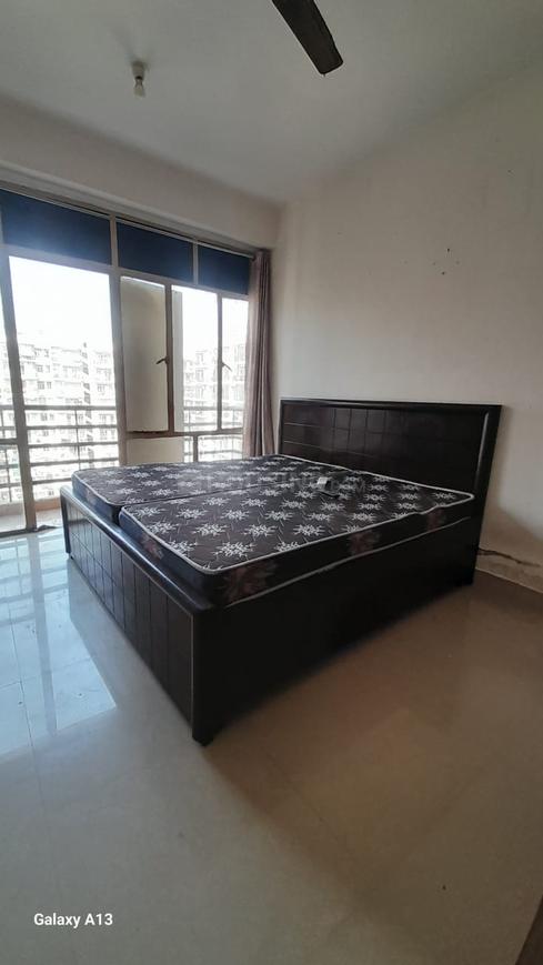 2 BHK for rent in Sector 111, Gurugram — semi-furnished — 950 sq.ft — Lotus Homz