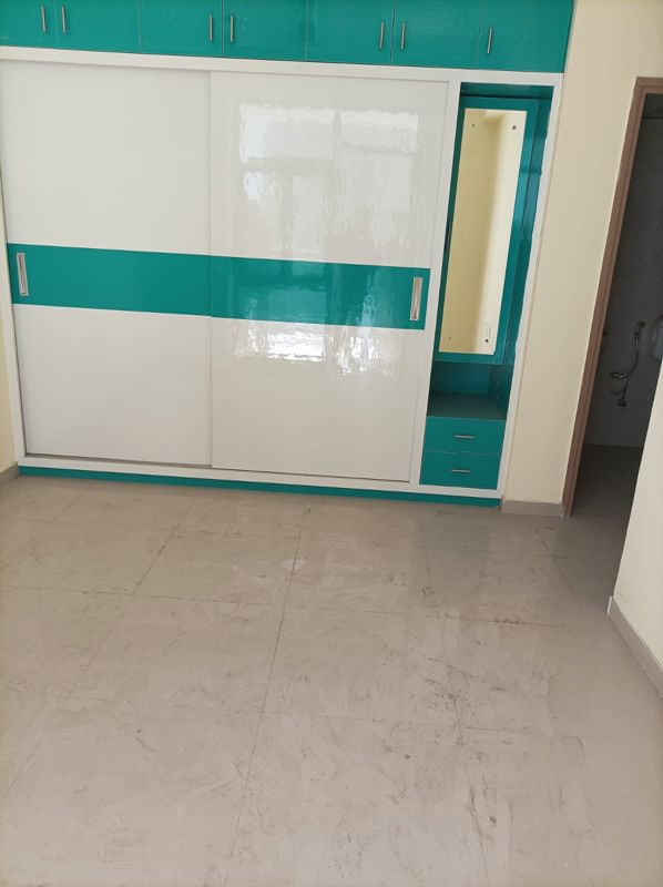 2 BHK for rent in Sector 112, Gurugram — semi-furnished — 700 sq.ft — Pareena Om Flat
