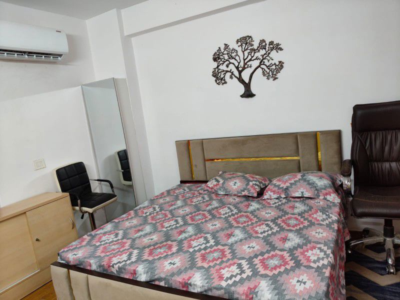 2 BHK for rent in Sector 14, Gurugram — furnished — 1278 sq.ft