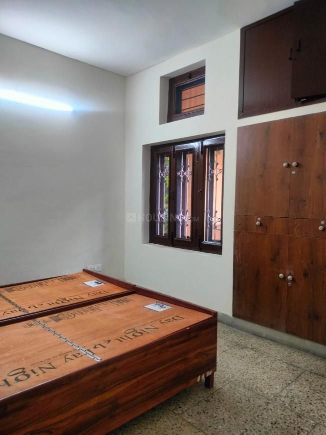 2 BHK for rent in Sector 14, Gurugram — 1645 sq.ft