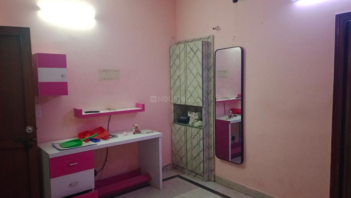 2 BHK for rent in Sector 14, Gurugram — semi-furnished — 1200 sq.ft