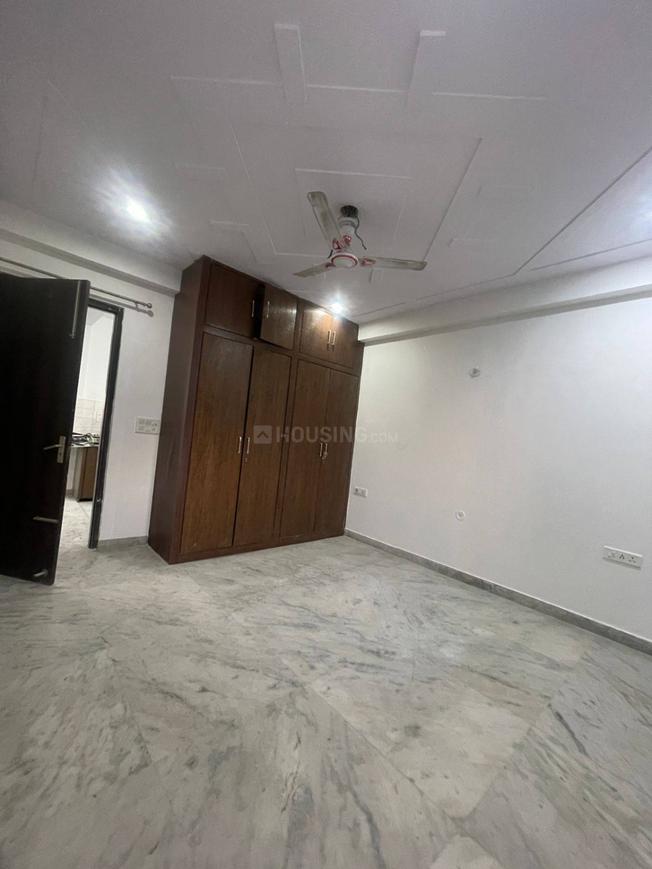 2 BHK for rent in Sector 14, Gurugram — semi-furnished — 1241 sq.ft