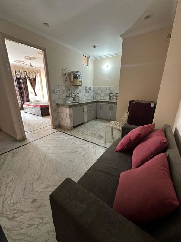 2 BHK for rent in Sector 15, Gurugram — furnished — 1050 sq.ft