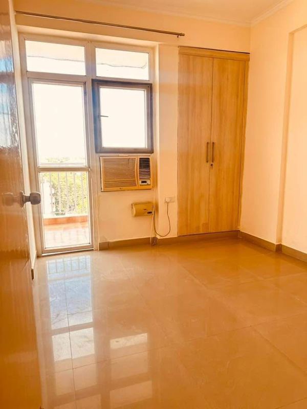 2 BHK for rent in Sector 15, Gurugram — semi-furnished — 1200 sq.ft — Maxworth Premier Urban