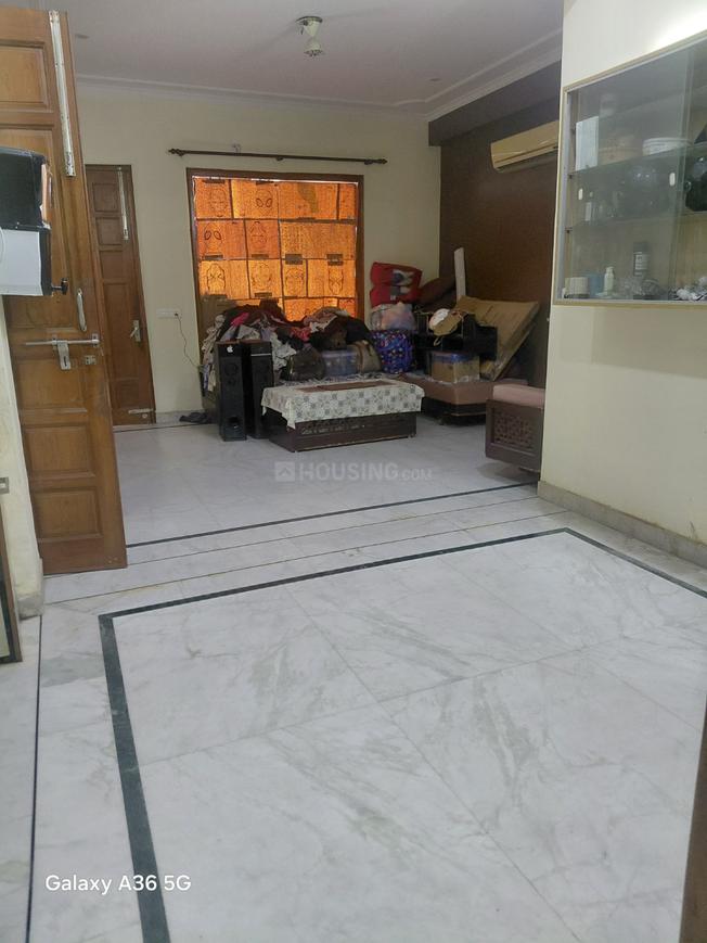 2 BHK for rent in Sector 15, Gurugram — semi-furnished — 1500 sq.ft