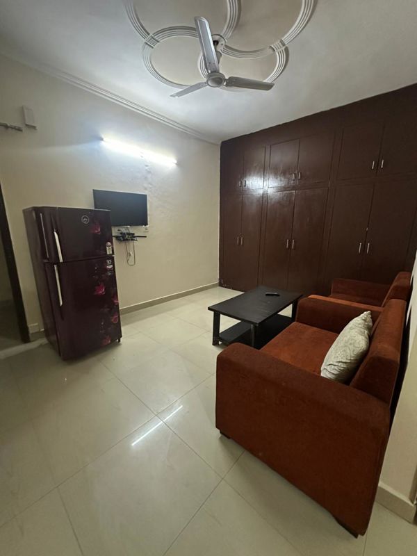 2 BHK for rent in Sector 15 ii, Gurugram — furnished — 1350 sq.ft