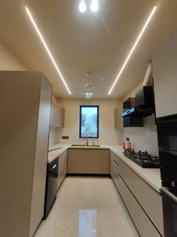 2 BHK for rent in Sector 18, Gurugram — semi-furnished — 1246 sq.ft — VM Tower
