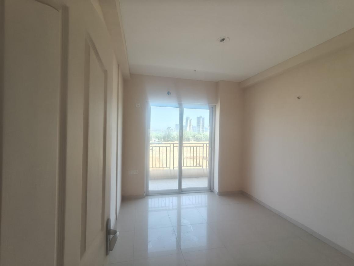 2 BHK for rent in Sector 2, Gurugram — semi-furnished — 1000 sq.ft — Ashiana Mulberry